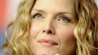 Michelle Pfeiffer, bisturi ok, ma con parsimonia