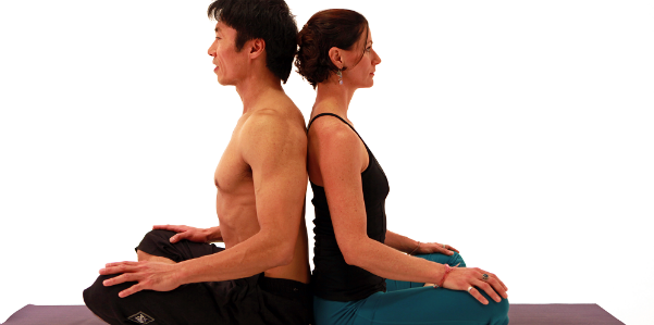 Partner Yoga per ravvivare la vita sessuale