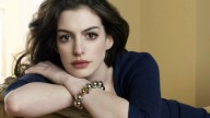 Anne Hathaway, addio dieta vegana