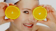 Maschera per il viso a base di limone e cetriolo