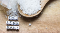 Ridurre il sale per stare meglio, ma come si fa?