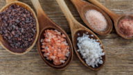 Quanti tipi di sale esistono (ma bisogna comunque moderarne l’uso)